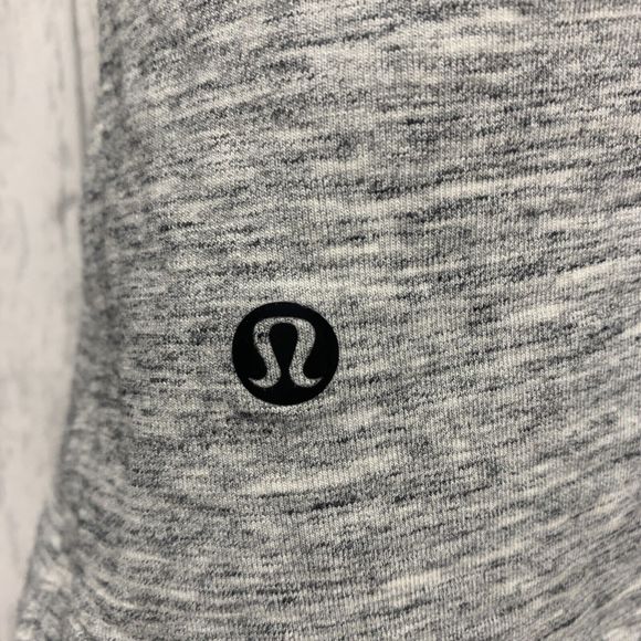 Womens Size 2 Lululemon Going Places Jacket Gray EUC - Picture 5 of 5